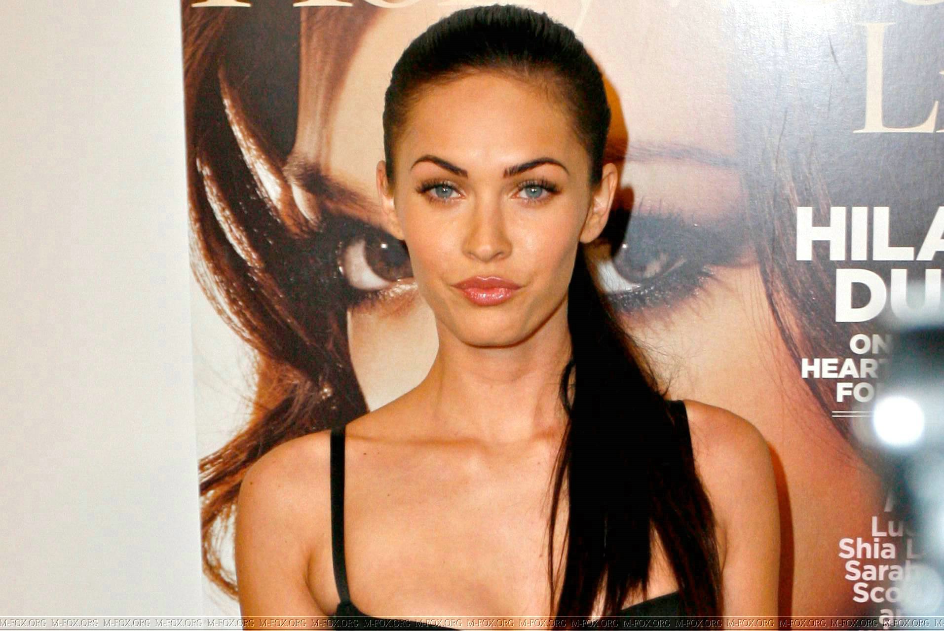97156_Megan_Fox_27_122_446lo.jpg 97156_Megan_Fox_27_122_446lo.jpg