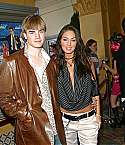 Filename=45257_Megan_Fox_Celebrity_Images_547_122_643lo.jpg
Filesize=640KiB
Dimensions=2048x2938
Date added=Jul 21, 2008 45257_Megan_Fox_Celebrity_Images_547_122_643lo.jpg