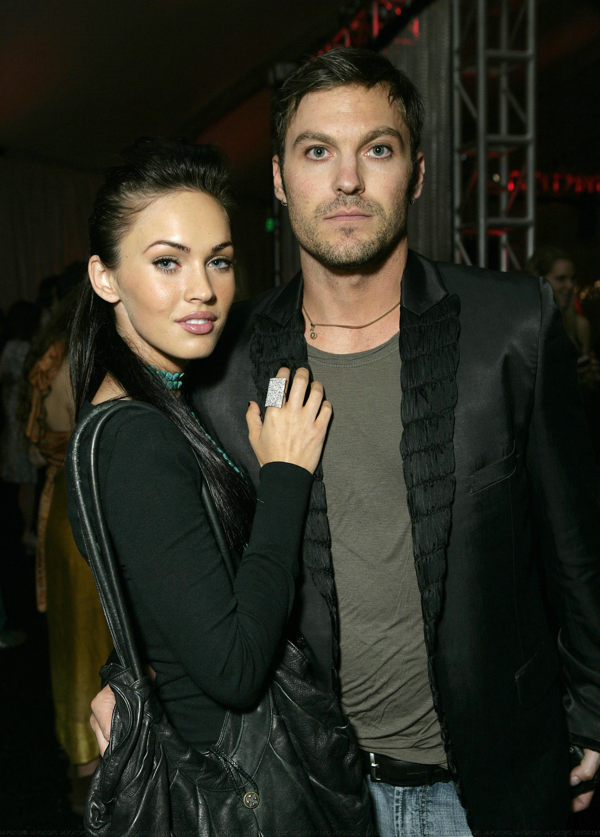 45626_Megan_Fox_Celebrity_Images_573_122_454lo.jpg 45626_Megan_Fox_Celebrity_Images_573_122_454lo.jpg