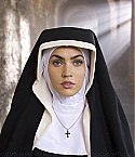 97654_meganalienatecelebutopia_613_122_584lo.jpg