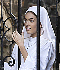 97678_meganalienatecelebutopia_440_122_734lo.jpg