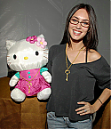 16369-tiger-electronics-celebrity-retreat-518-122-.jpg