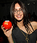 16383-tiger-electronics-celebrity-retreat-967-122-.jpg