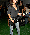 Filename=16391-tiger-electronics-celebrity-retreat-478-122-.jpg
Filesize=617KiB
Dimensions=1647x2498
Date added=Aug 25, 2008 16391-tiger-electronics-celebrity-retreat-478-122-.jpg