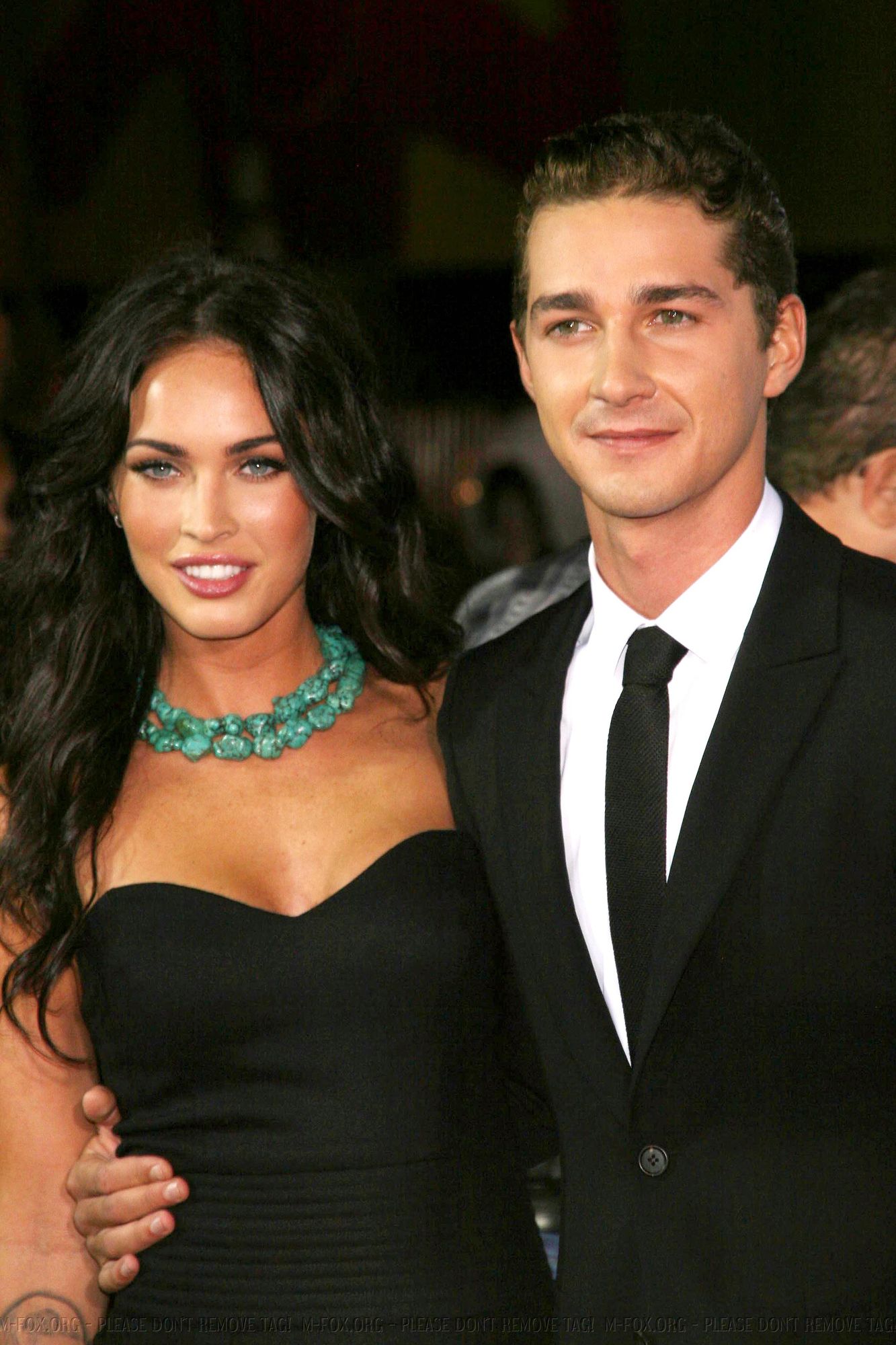 66668-meganfox-eagleeyelapremiere155-122-873lo.jpg 66668-meganfox-eagleeyelapremiere155-122-873lo.jpg