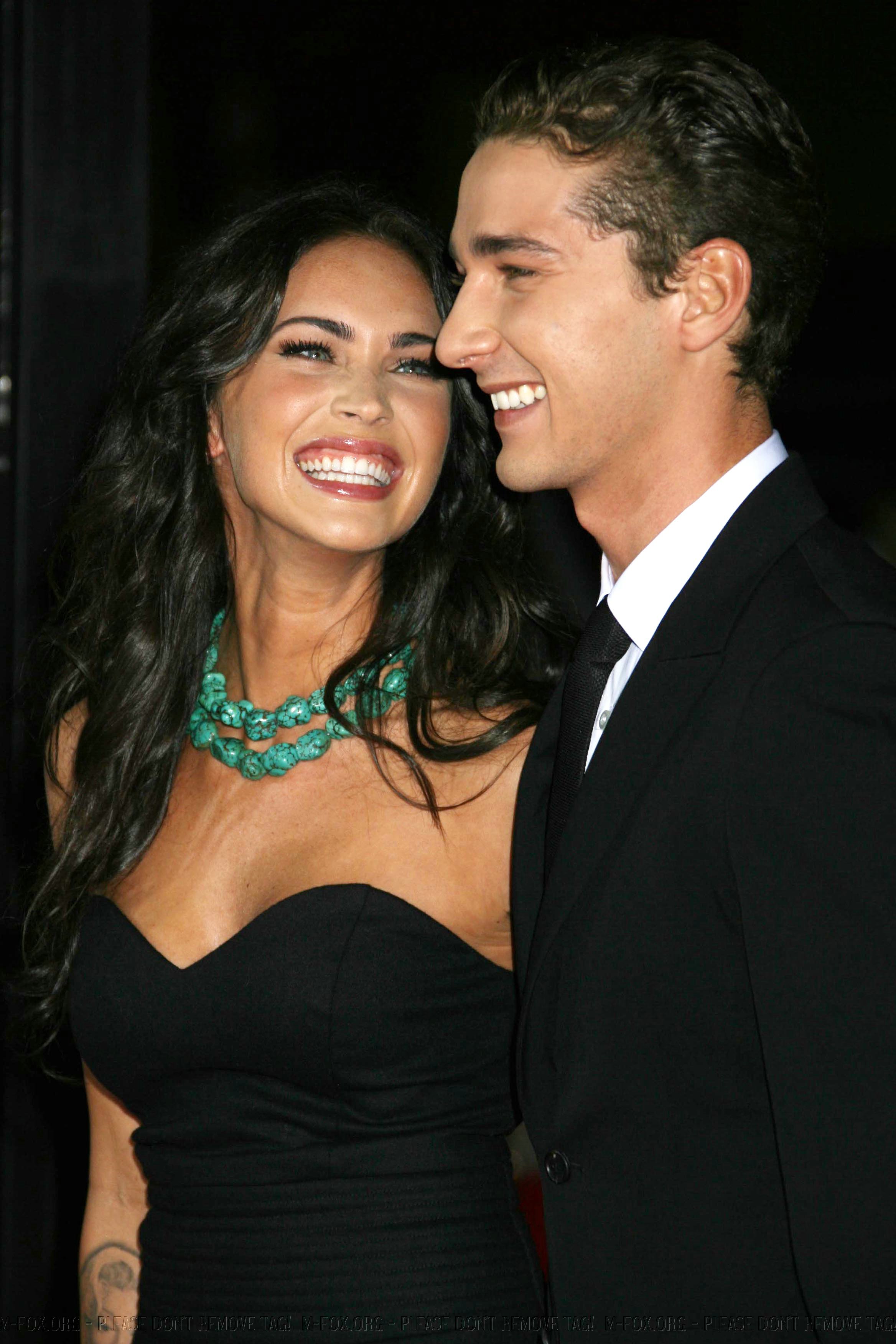 66920-meganfox-eagleeyelapremiere152-122-1033lo.jpg 66920-meganfox-eagleeyelapremiere152-122-1033lo.jpg