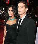 Filename=65011-meganfox-eagleeyelapremiere122-122-486lo.jpg
Filesize=478KiB
Dimensions=2001x3002
Date added=Sep 21, 2008 65011-meganfox-eagleeyelapremiere122-122-486lo.jpg