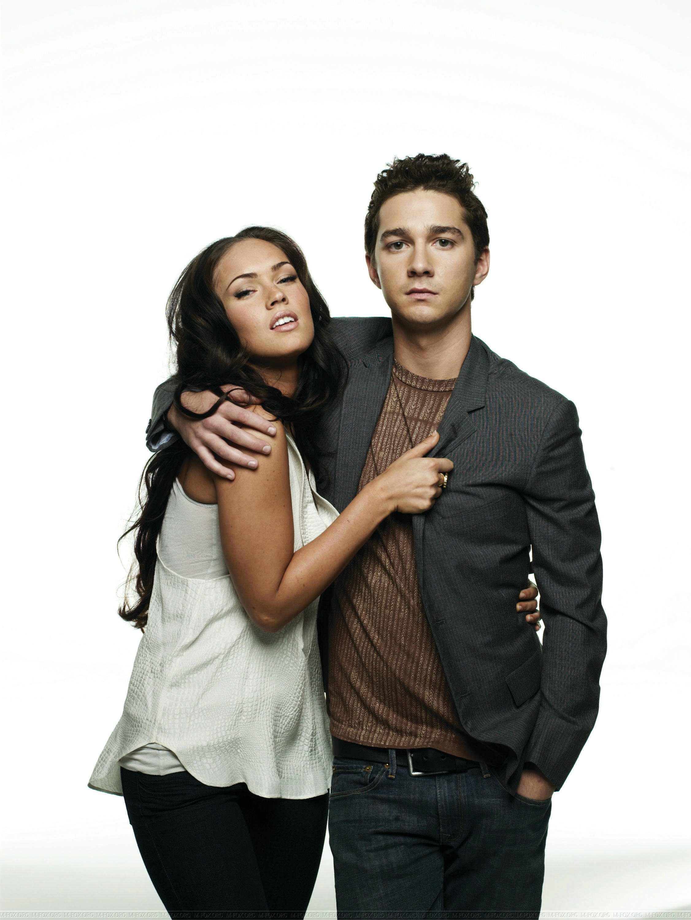 Megan_Fox__Brian_Bowen_Smith_Photoshoot_Transformers__028.jpg Megan_Fox__Brian_Bowen_Smith_Photoshoot_Transformers__028.jpg