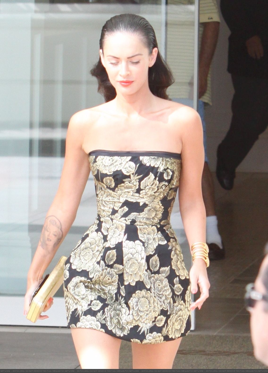 51728-megan-fox-on-her-way-to-the-2009-mtv-movie-a.jpg 51728-megan-fox-on-her-way-to-the-2009-mtv-movie-a.jpg