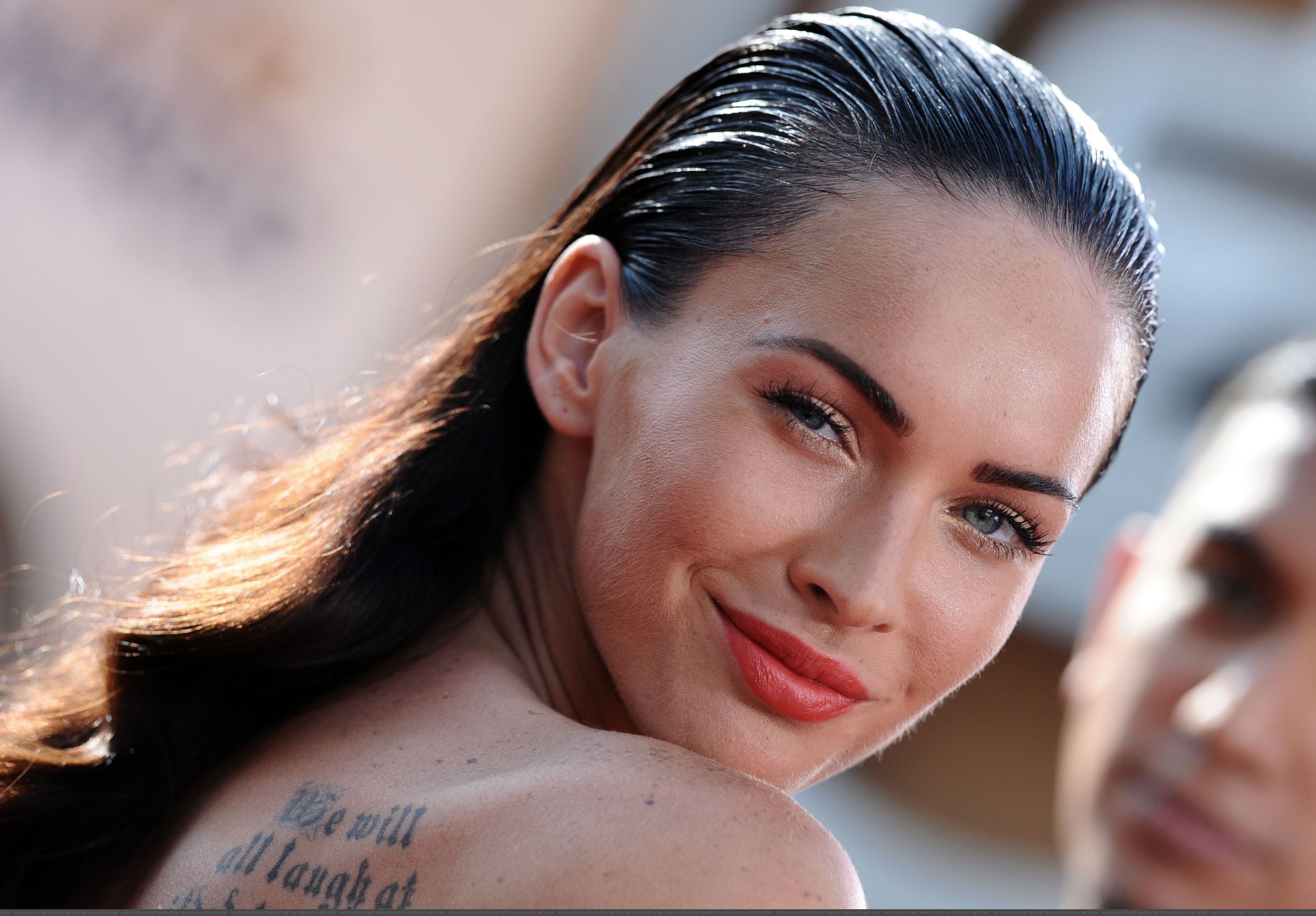 69271-megan-fox-at-the-2009-mtv-movie-awards-914-1.jpg 69271-megan-fox-at-the-2009-mtv-movie-awards-914-1.jpg