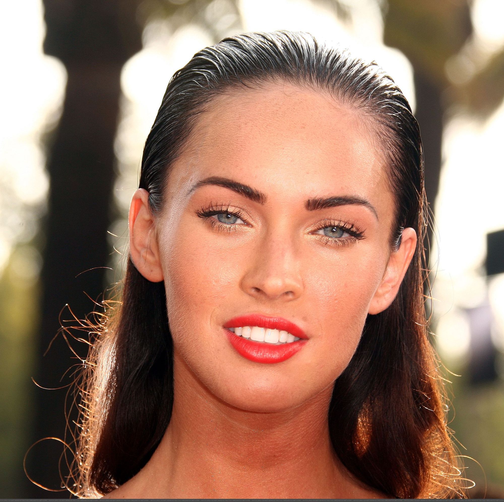 74095-megan-fox-at-the-2009-mtv-video-awards-987-1.jpg 74095-megan-fox-at-the-2009-mtv-video-awards-987-1.jpg