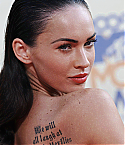 68797-megan-fox-at-the-2009-mtv-movie-awards-129-1.jpg