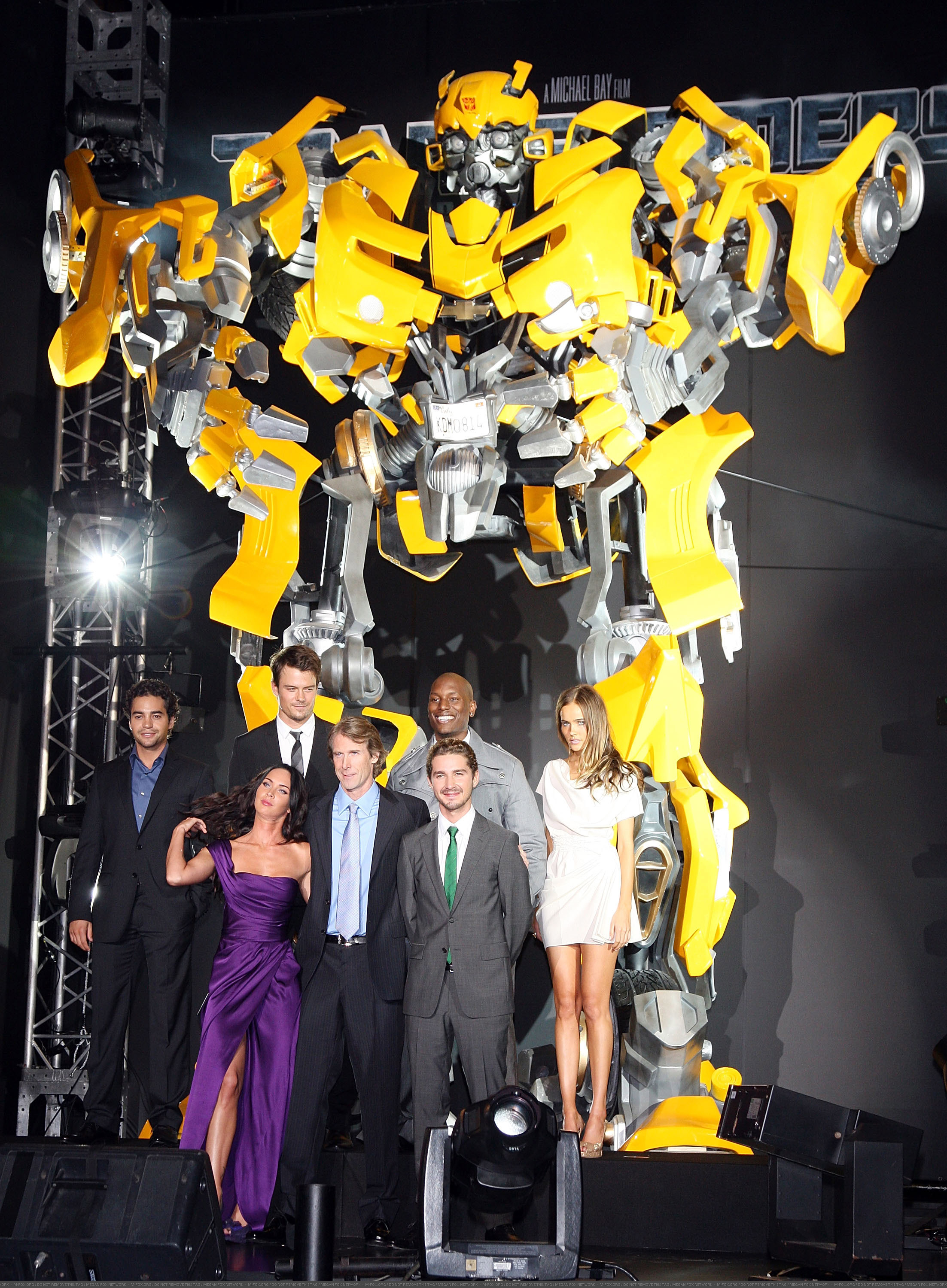 72684-megan-fox-transformers-revenge-of-the-fallen.jpg