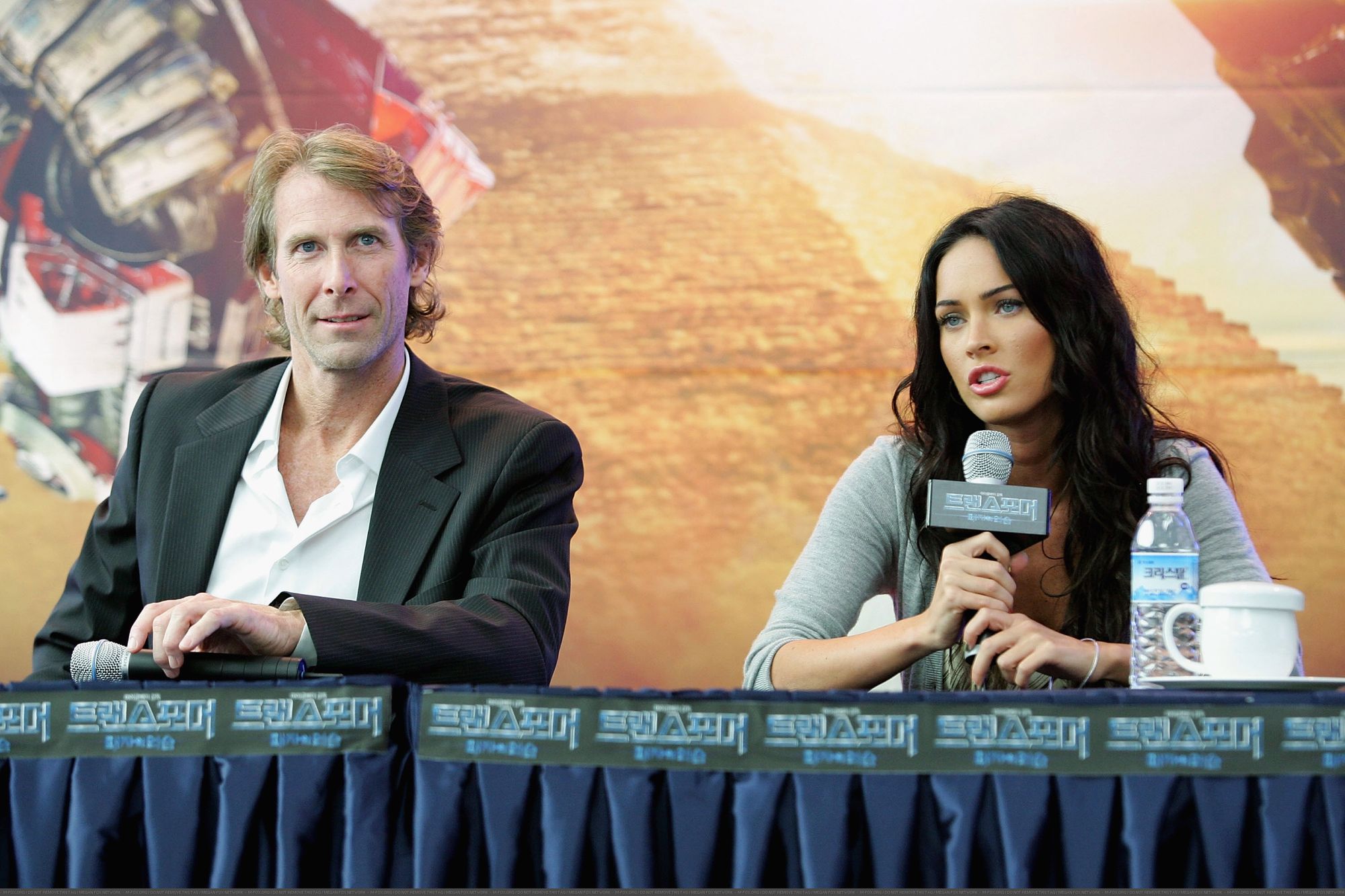 23991-megan-fox-transformers-revenge-of-the-fallen.jpg 23991-megan-fox-transformers-revenge-of-the-fallen.jpg