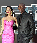 44710_celeb-city_org-The_Elder-Megan_Fox_2009-06-16_-_premiere_of_Transformers_2_in_Moscow_9159_122_169lo.jpg