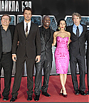 44731_celeb-city_org-The_Elder-Megan_Fox_2009-06-16_-_premiere_of_Transformers_2_in_Moscow_0193_122_544lo.jpg