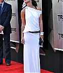 Filename=43838-megan-fox-2009-06-22-los-angeles-premiere-of.jpg
Filesize=352KiB
Dimensions=1330x2000
Date added=Jun 24, 2009 43838-megan-fox-2009-06-22-los-angeles-premiere-of.jpg