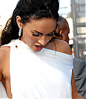 44604-megan-fox-2009-06-22-los-angeles-premiere-of.jpg