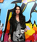 Filename=53127-megan-fox-visits-fuse5s-no-1-countdown-1-cou.jpg
Filesize=394KiB
Dimensions=2000x1333
Date added=Jun 26, 2009 53127-megan-fox-visits-fuse5s-no-1-countdown-1-cou.jpg