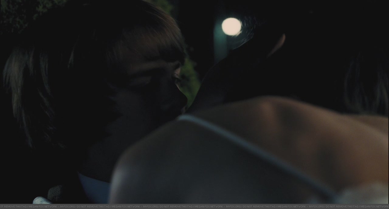JennifersBody0174.jpg JennifersBody0174.jpg