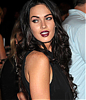 Filename=47228_Celeb-city_org_Megan_Fox_comic_005_123_209lo.jpg
Filesize=255KiB
Dimensions=1458x2000
Date added=Jul 25, 2009 47228_Celeb-city_org_Megan_Fox_comic_005_123_209lo.jpg