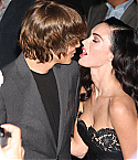 12021_megan_fox_3_tikipeter_celebritycity_013_122_730lo.jpg