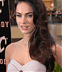 36214_Megan_Fox_attends_the_Jennifers_Body_Fan_Event_at_Hollywood_and_Highland_-_September_16_2009_3642__122_388lo.jpg