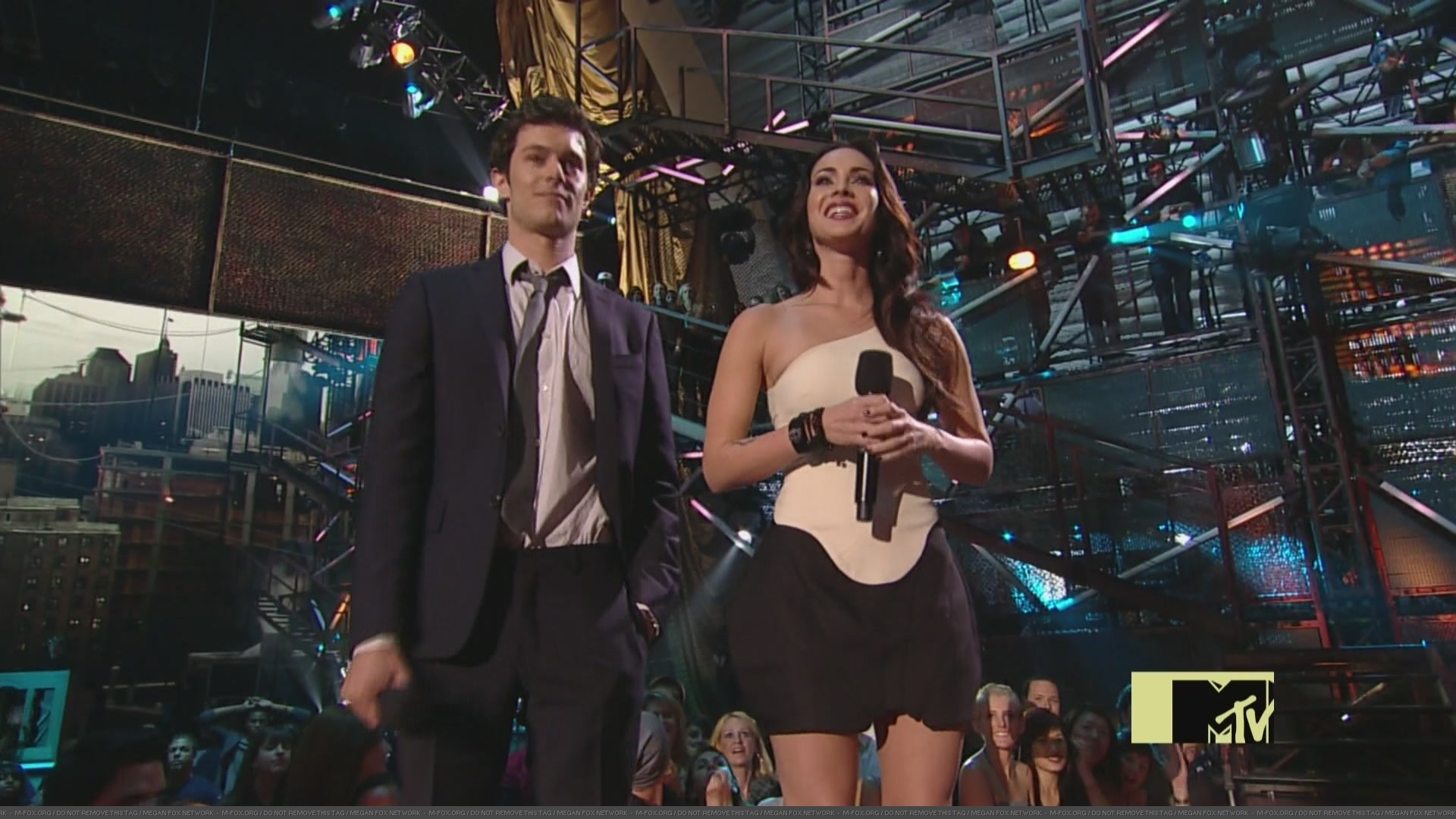 MTVVMA090013.jpg MTVVMA090013.jpg