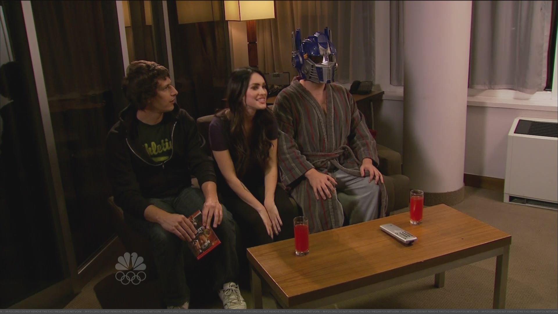 SNL80042.jpg SNL80042.jpg