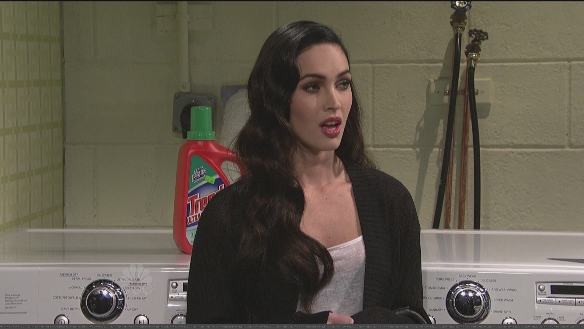 SNL90074.jpg