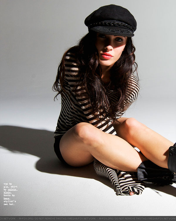 04_megan_fox.jpg 04_megan_fox.jpg