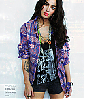 megan-fox-oct09-nylon-04.jpg