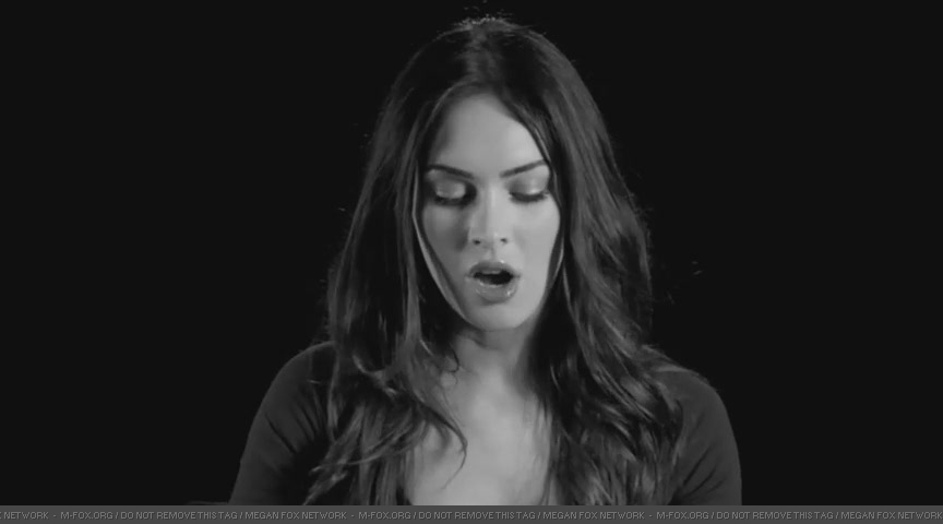 meganfoxinterview0011.jpg