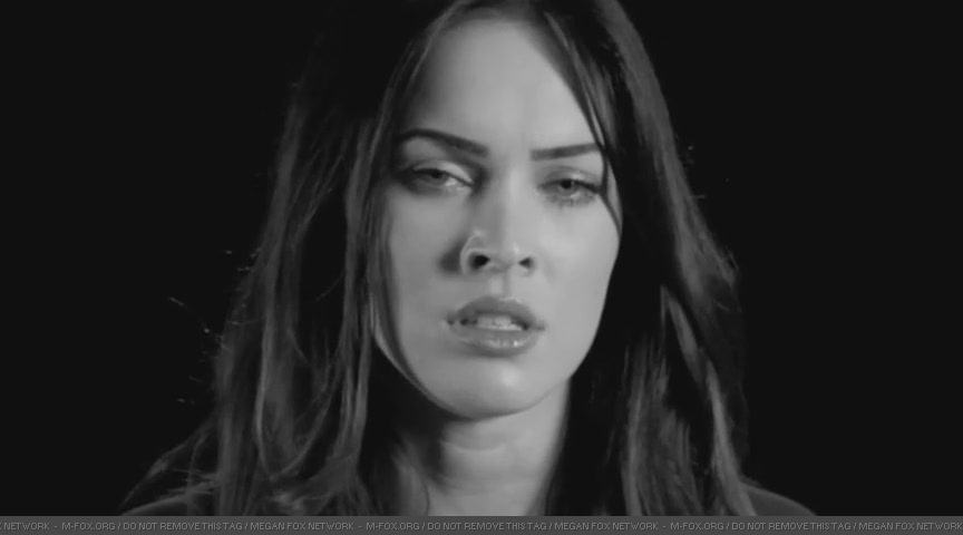 meganfoxinterview0122.jpg