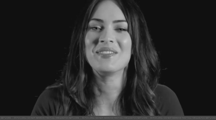 meganfoxinterview0125.jpg