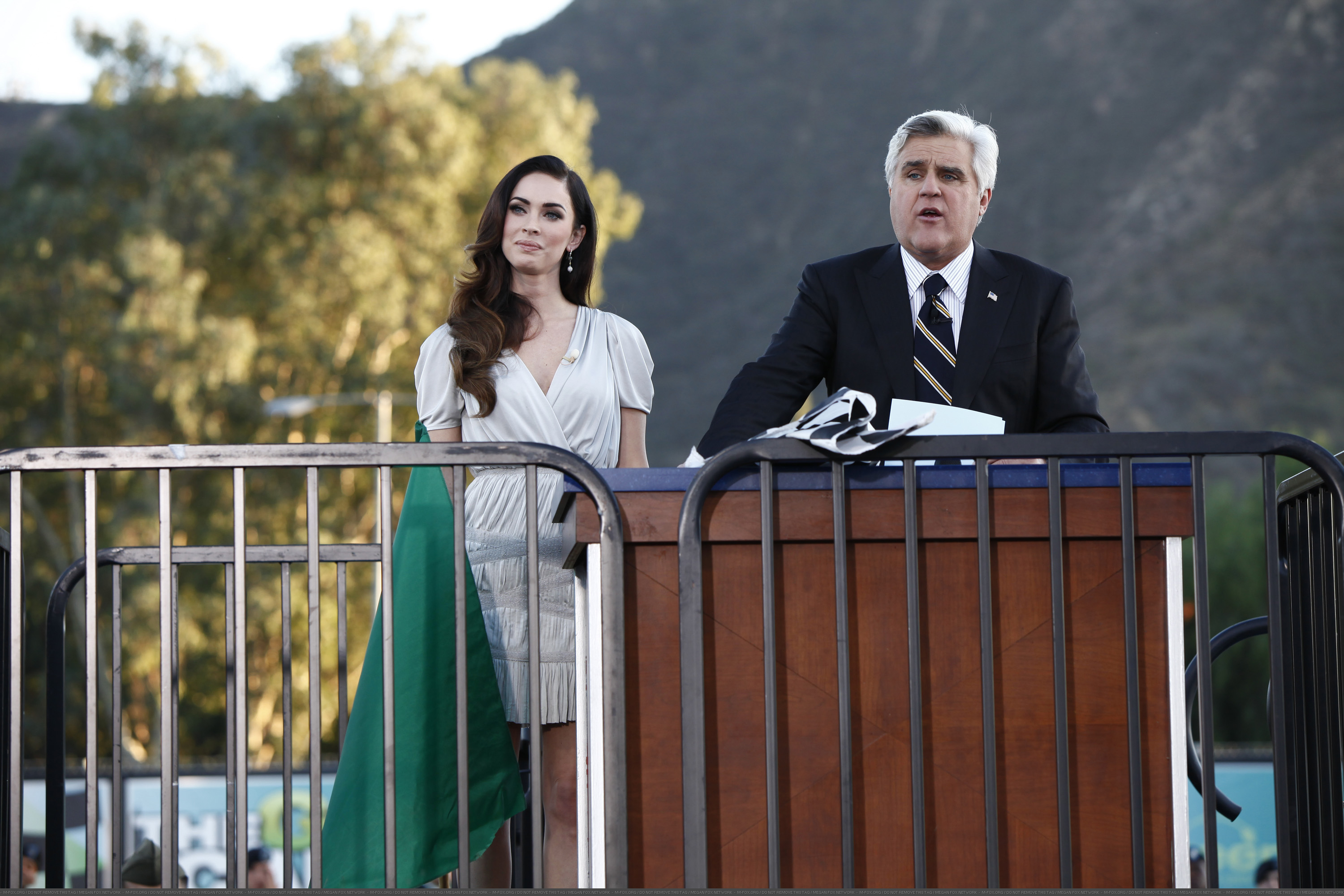 Megan_Fox_The_Jay_Leno_Show_11-26-2009_009.jpg Megan_Fox_The_Jay_Leno_Show_11-26-2009_009.jpg
