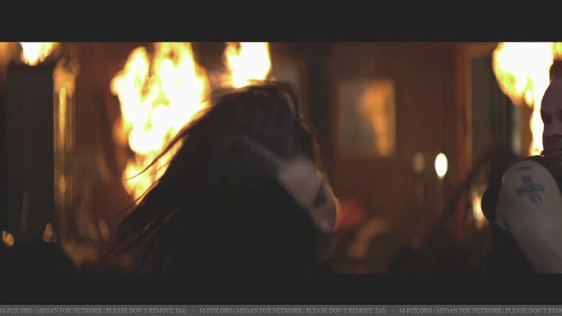 lovethewayyoulie133.jpg lovethewayyoulie133.jpg