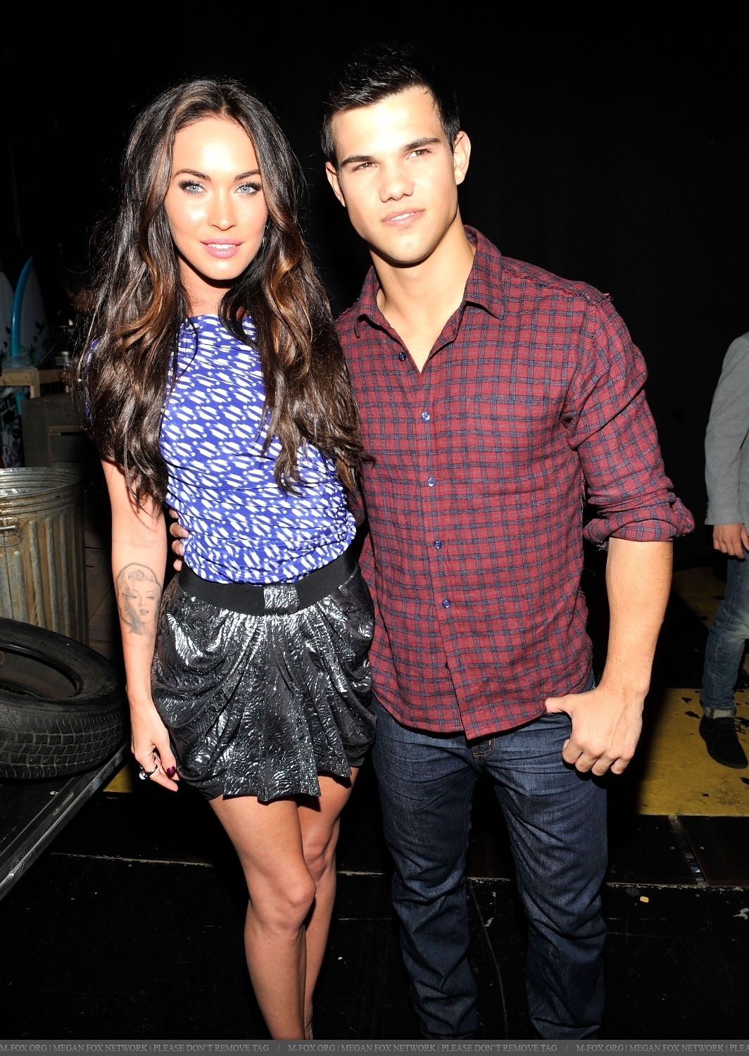 TCA2080.jpg TCA2080.jpg