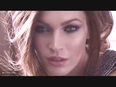 Armaniinterview0174.jpg Armaniinterview0174.jpg