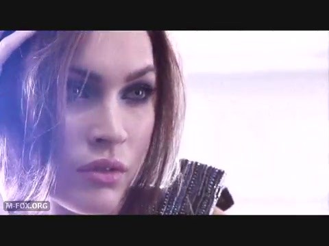 Armaniinterview0192.jpg Armaniinterview0192.jpg