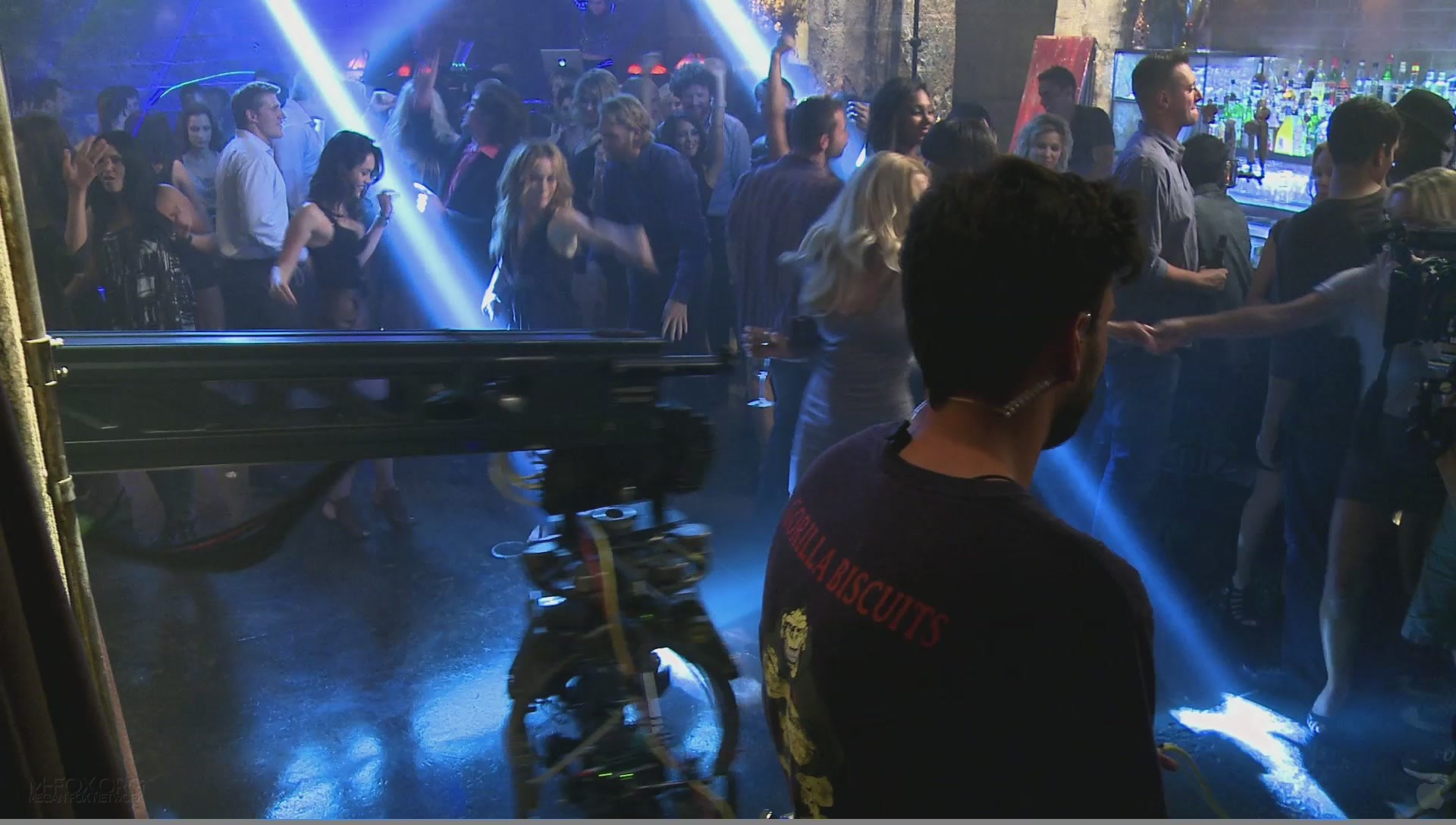 Dancingmachine0230.jpg