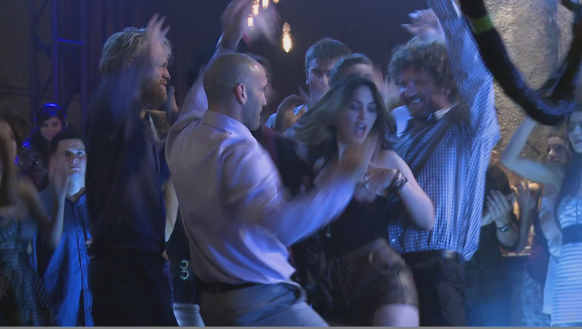Dancingmachine1121.jpg Dancingmachine1121.jpg