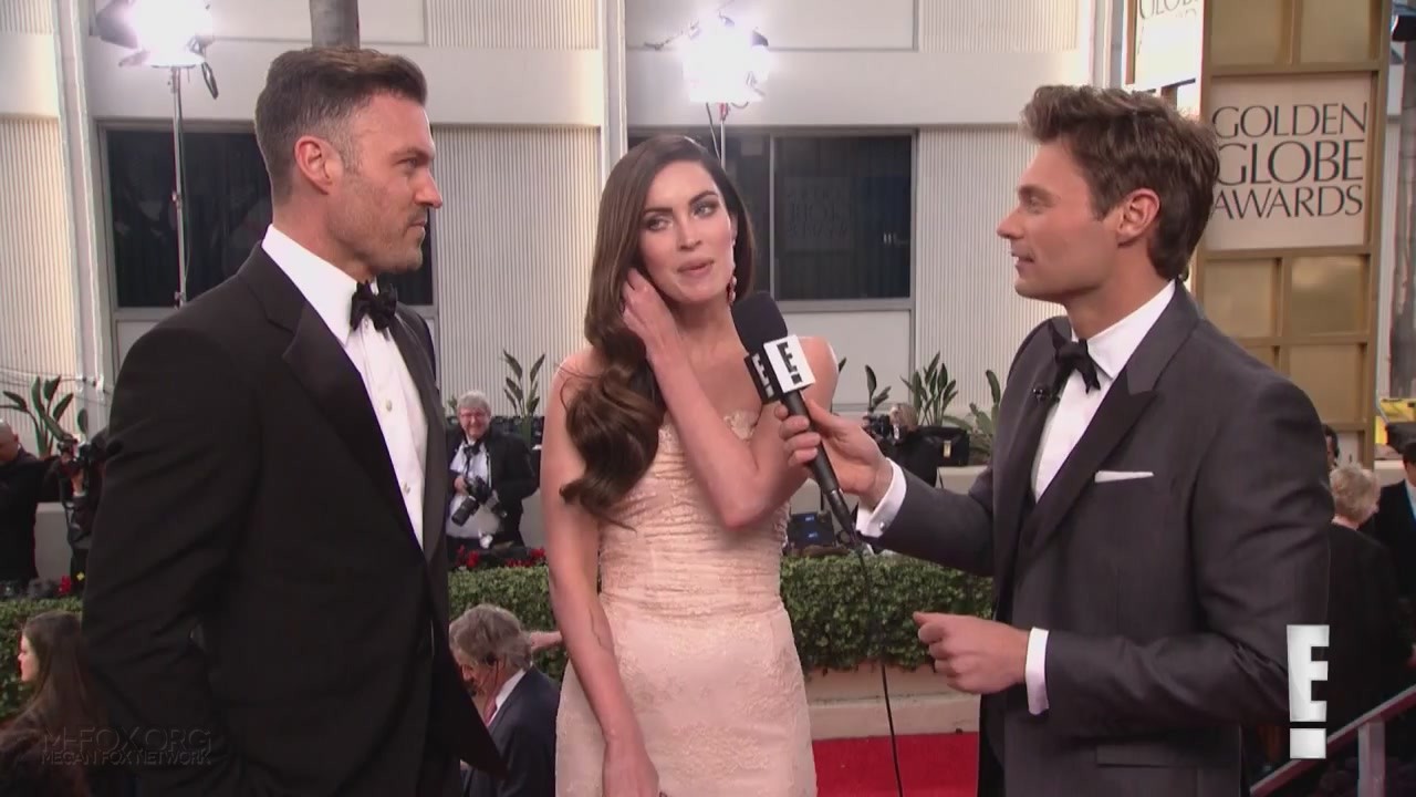 GoldenGlobesRedCarpetInterview20130302.jpg