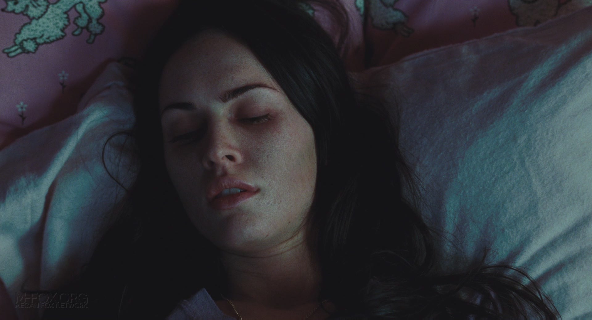 JennifersBody0256.jpg JennifersBody0256.jpg