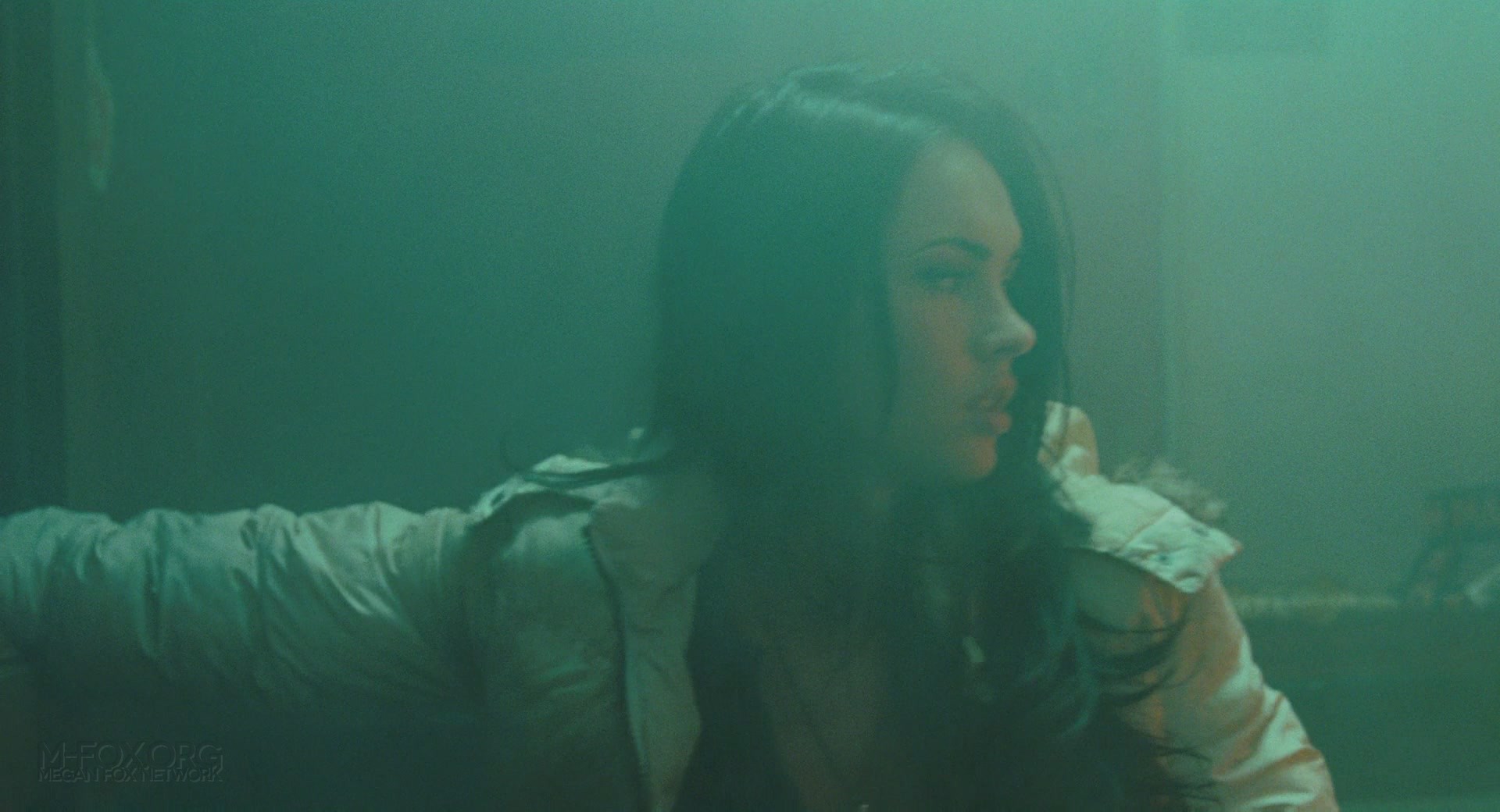 JennifersBody0876.jpg