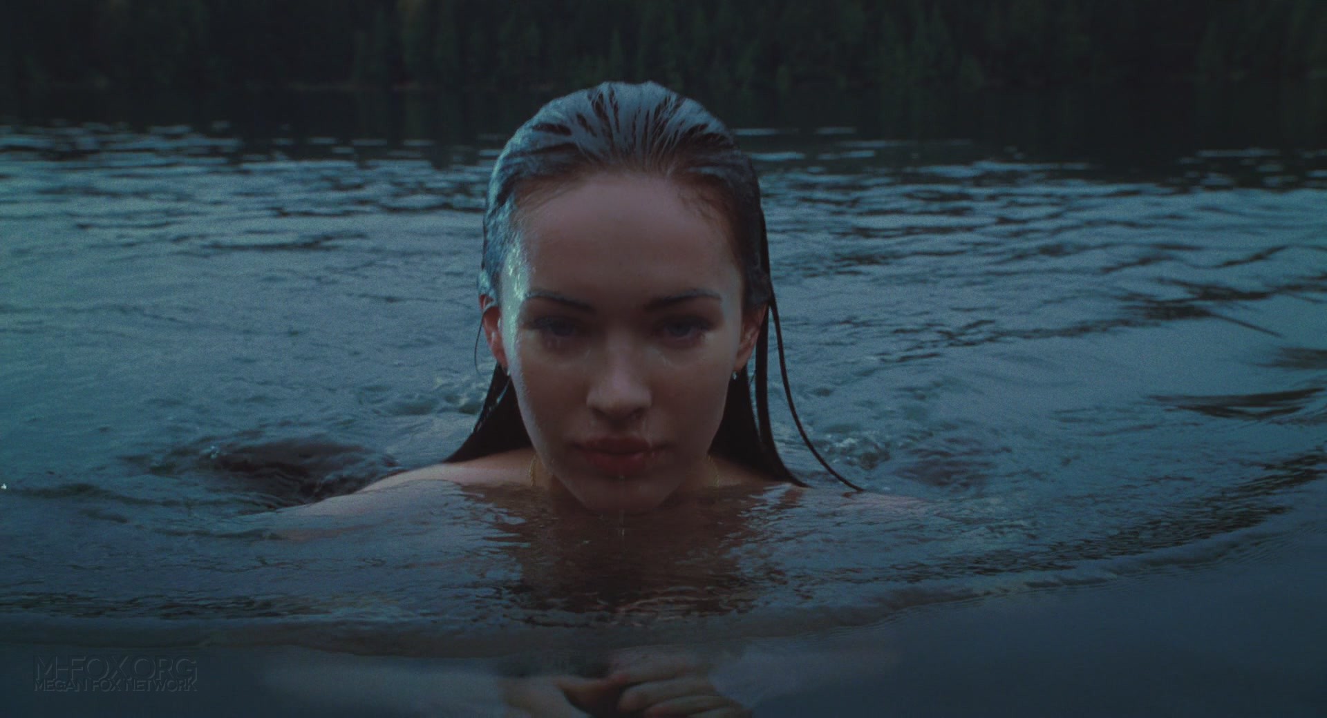 JennifersBody1855.jpg JennifersBody1855.jpg