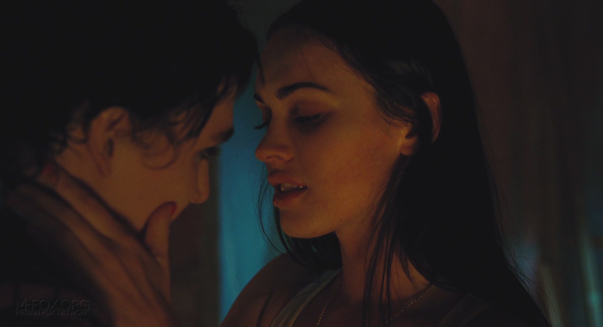 JennifersBody2618.jpg