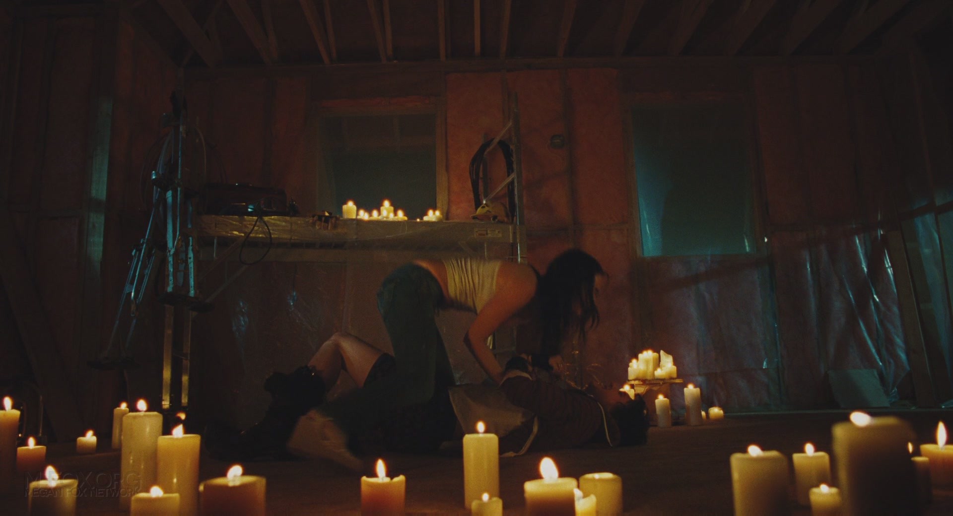 JennifersBody2727.jpg JennifersBody2727.jpg