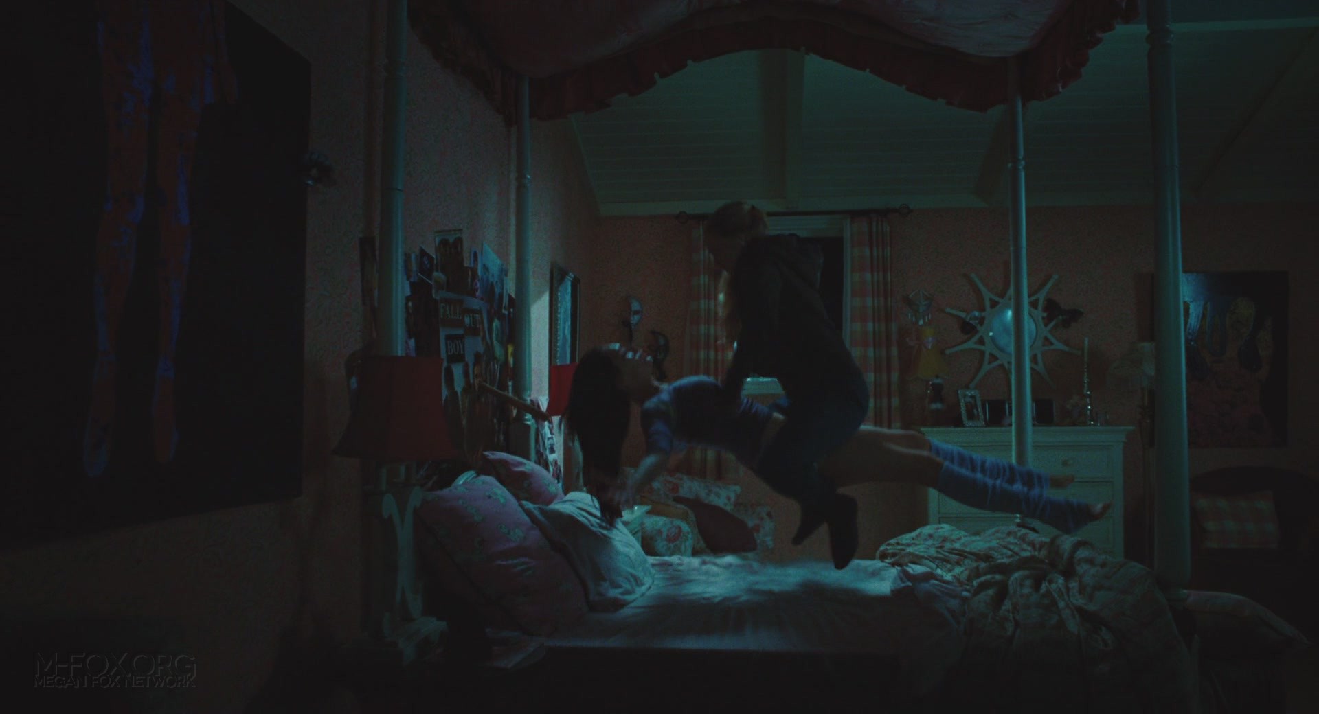 JennifersBody4741.jpg JennifersBody4741.jpg