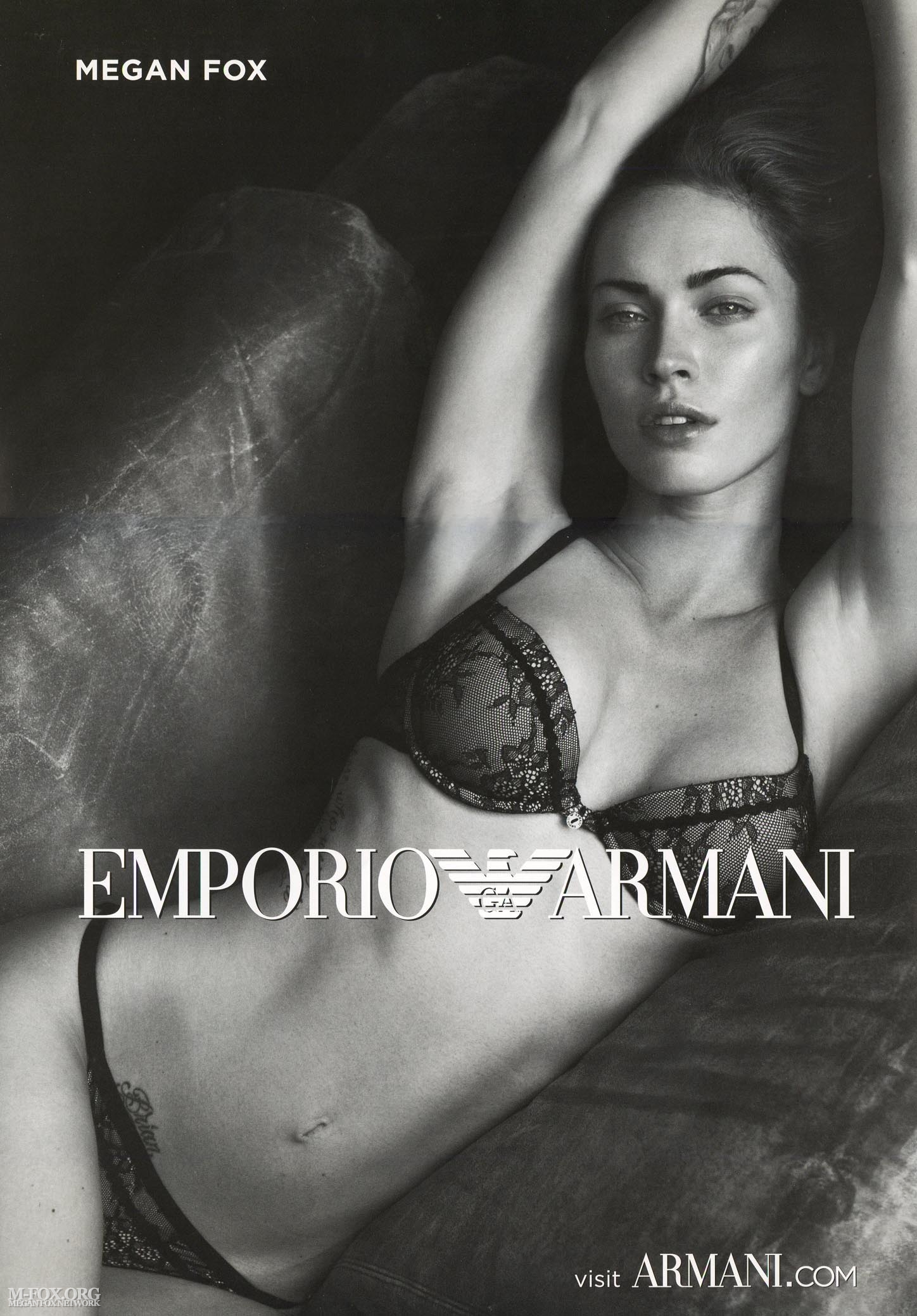 Megan_Fox_Armani__1_.jpg Megan_Fox_Armani__1_.jpg